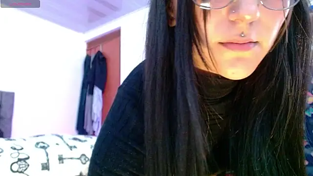 Snapshot of lilitth777 chatting on 02/24/26, 09:13 lilitth777 online show from 02/24/26, 09:13