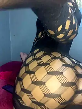 Snapshot of Lady-Amina chatting on 10/12/25, 09:58 Lady-Amina online show from 10/12/25, 09:58