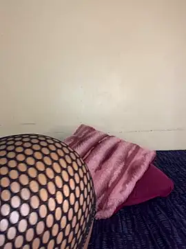 Lady-Amina online show from 12/19/25, 03:24