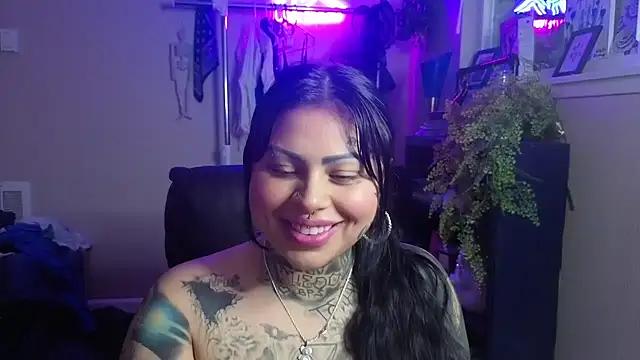 chicanachic13 online show from 05/13/26, 03:26
