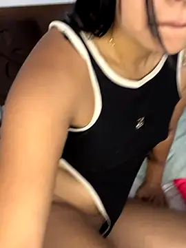 mily 09 online show from 11/20/25, 04:51