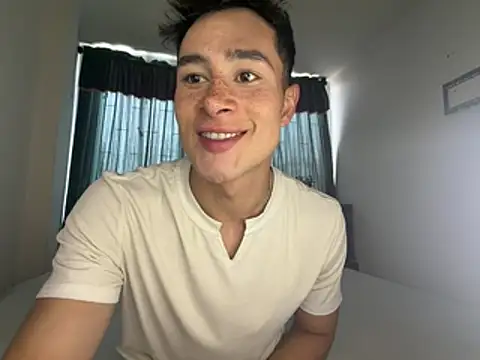 Snapshot of AustinJones_ chatting on 07/23/26, 03:32 AustinJones online show from 07/23/26, 03:32