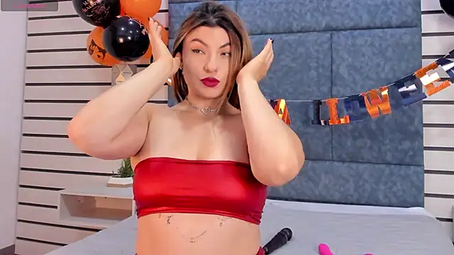 NatyLeone online show from 11/01/25, 09:17