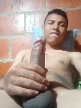 Snapshot of eldelmienbrogrueso chatting on 01/06/26, 07:06 eldelmienbrogrueso online show from 01/06/26, 07:06