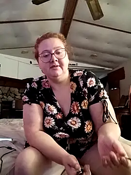 XEmoxkittyx online show from 02/17/26, 06:36