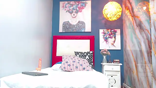 Dianita bitch online show from 09/13/25, 04:23