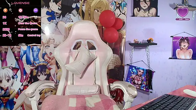 Shantall ks online show from 02/25/26, 03:38