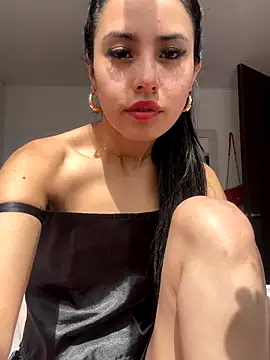 Victoria alson online show from 10/30/25, 02:07