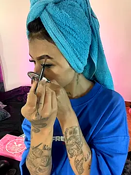 Dirty isabella18 online show from 10/15/25, 03:34