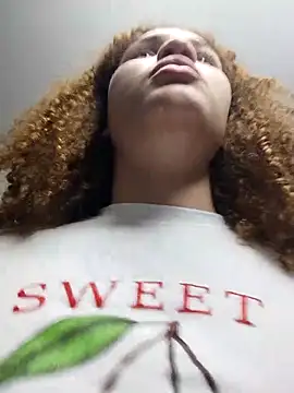 SirenRouge 69 online show from 12/15/25, 03:11