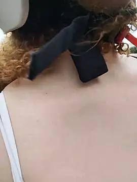 Snapshot of SirenRouge_69 chatting on 01/16/26, 07:40 SirenRouge 69 online show from 01/16/26, 07:40