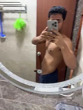 Snapshot of yheeboi chatting on 02/25/26, 07:51 yheeboi online show from 02/25/26, 07:51