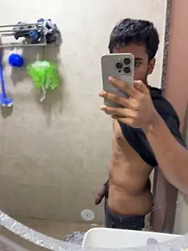 Snapshot of yheeboi chatting on 03/01/26, 07:32 yheeboi online show from 03/01/26, 07:32