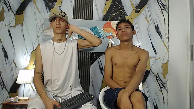 BEAUTY BOYS1 online show from 02/19/26, 08:16