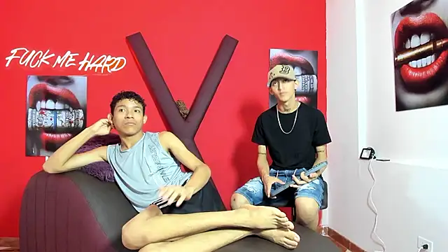 BEAUTY BOYS1 online show from 02/25/26, 07:34