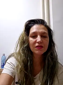 Snapshot of KamillaSpencer chatting on 02/01/26, 09:02 KamillaSpencer online show from 02/01/26, 09:02