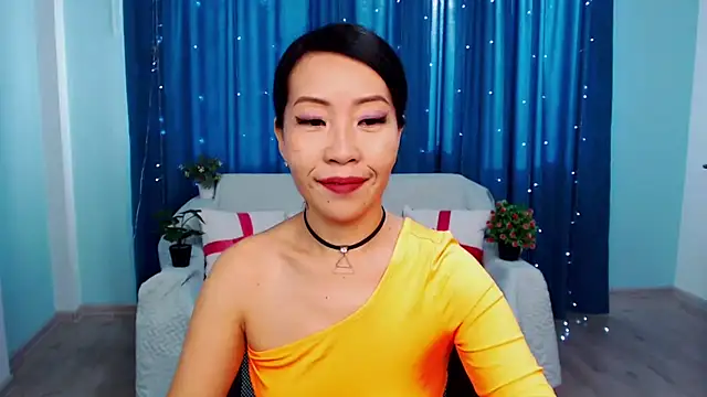 LiaPak online show from 10/15/25, 12:55