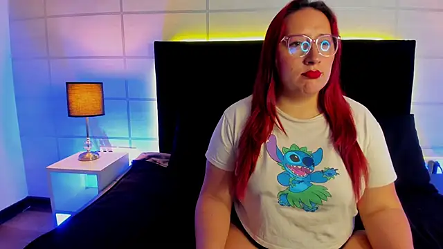 fieryluciana online show from 10/12/25, 04:11