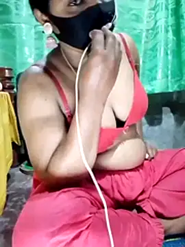 Snapshot of Mistompa24 chatting on 02/15/26, 09:11 Mistompa24 online show from 02/15/26, 09:11