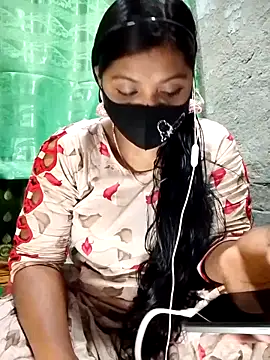 Snapshot of Mistompa24 chatting on 02/17/26, 03:29 Mistompa24 online show from 02/17/26, 03:29