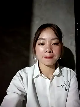 milo123-xx online show from 11/21/25, 12:32