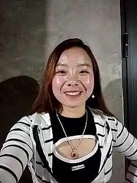 milo123-xx online show from 12/19/25, 10:00