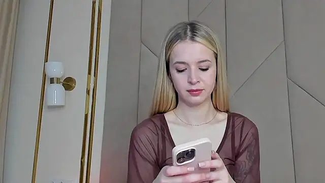 Touch me online show from 01/09/26, 05:15