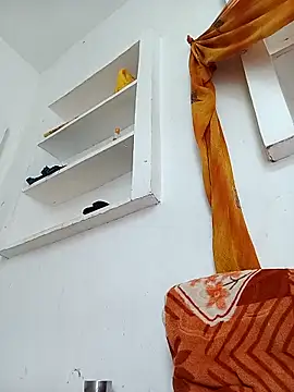 Snapshot of Rubi_sarma chatting on 10/07/25, 08:55 Rubi sarma online show from 10/07/25, 08:55