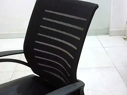 Snapshot of muskanrao2 chatting on 09/12/25, 04:23 muskanrao2 online show from 09/12/25, 04:23