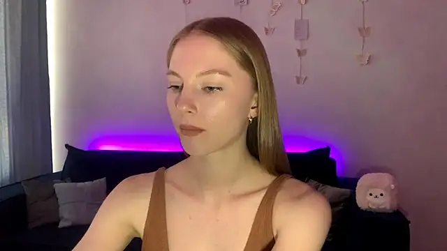 BrightAnnie online show from 09/14/25, 12:59