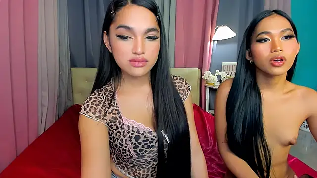 Snapshot of DiannaRiches chatting on 03/07/26, 06:38 DiannaRiches online show from 03/07/26, 06:38