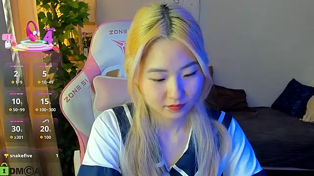 Aisi 18 online show from 10/01/25, 07:36