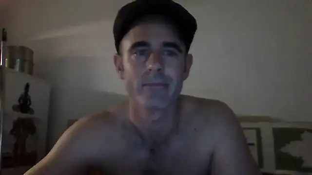 Snapshot of whatYwantMorrre chatting on 10/09/25, 02:26 whatYwantMorrre online show from 10/09/25, 02:26