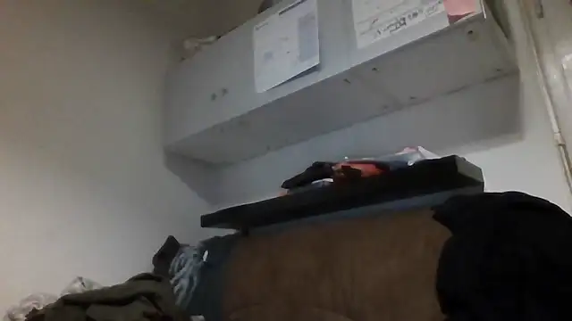 Snapshot of whatYwantMorrre chatting on 11/06/25, 04:30 whatYwantMorrre online show from 11/06/25, 04:30