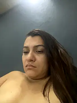 Snapshot of Madyson94 chatting on 11/25/25, 11:21 Madyson94 online show from 11/25/25, 11:21