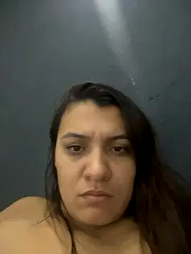 Snapshot of Madyson94 chatting on 12/01/25, 11:37 Madyson94 online show from 12/01/25, 11:37