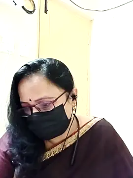 Snapshot of Ananya_flower chatting on 09/26/25, 06:28 Ananya flower online show from 09/26/25, 06:28