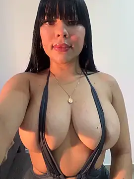 Snapshot of BrendaCrean chatting on 02/10/26, 12:31 BrendaCrean online show from 02/10/26, 12:31