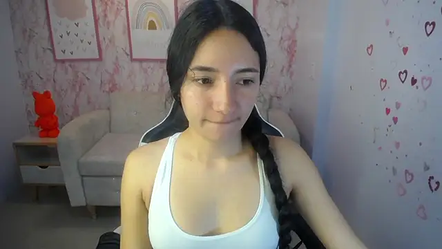 Kylie ch1 online show from 09/18/25, 10:50