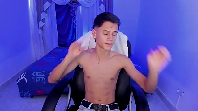 Aron Boyy online show from 09/27/25, 09:31