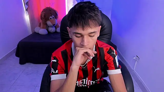 Aron Boyy online show from 02/10/26, 07:29