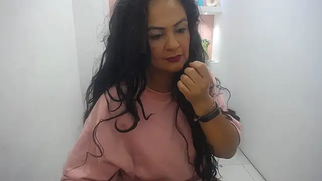 FunnyMatureXxX online show from 12/14/25, 06:23