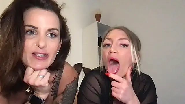 AmyStone   online show from 03/04/26, 05:19