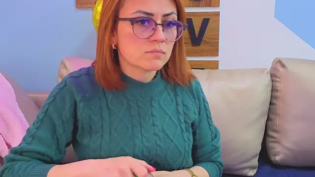 Snapshot of Victoria_Fallon chatting on 10/23/25, 09:13 Victoria Fallon online show from 10/23/25, 09:13