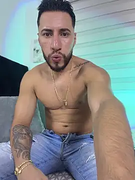Thiago Hill online show from 06/14/26, 02:24