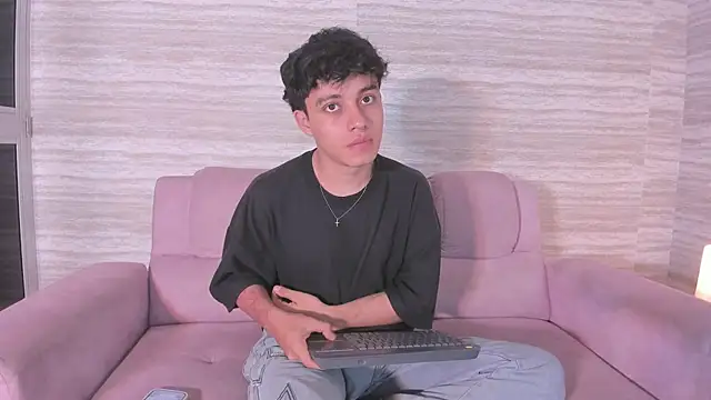 Dani rivass online show from 02/02/26, 11:42