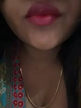 Snapshot of anjalibb chatting on 06/28/26, 11:00 anjalibb online show from 06/28/26, 11:00