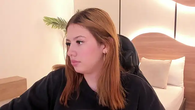 daniand  online show from 12/19/25, 02:07