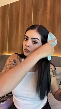 AliceRitter online show from 10/28/25, 06:10