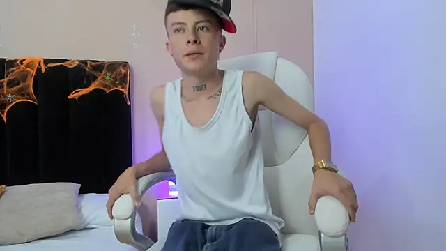 Nascary Fox online show from 10/06/25, 07:33